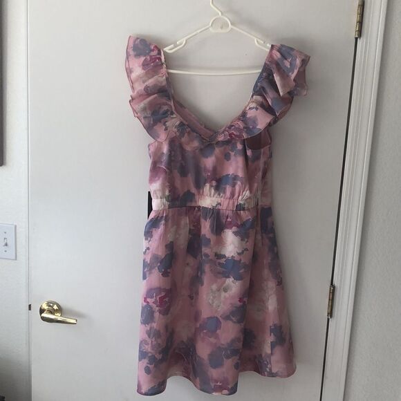 Wildfox Blair Deep V Neck Ruffle Dress Size L NWT Abstract Watercolor - Picture 2 of 7